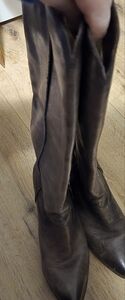 Frye brown leather kneee high boots pointed toe size 8.5